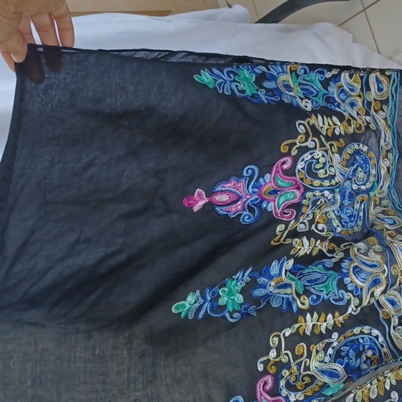 Catherines Embroidered Shrug, Black, Floral, Paisley, OSFA - Picture 3 of 7